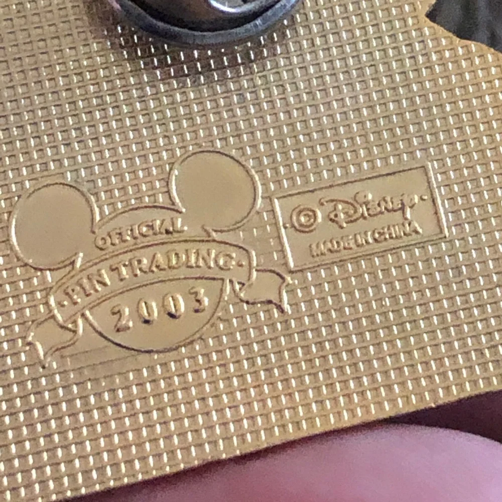 Disney’s Animal Kingdom 2003 collector pin